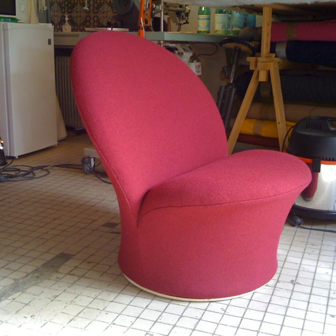 Fauteuil F 572 - Carré Plein