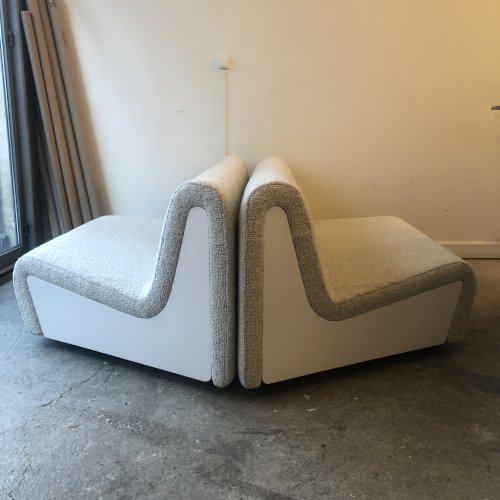 SECTIONAL SOFA - Carré Plein